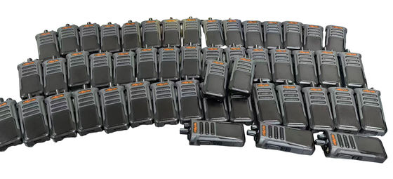 Hytera IP55 Wasserdichtes Walkie Talkie mit 2000-2500mah Batterie und 5W Hochleistungs-DMR-Digitalradio